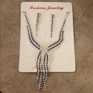 Necklaces And earring set